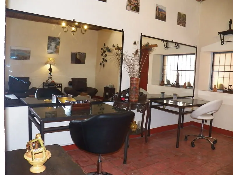 Hotel Ciudad Condal Antigua