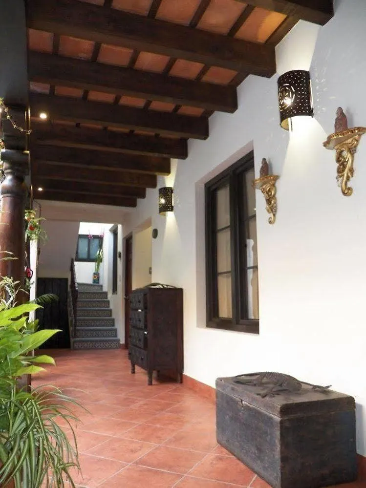 Hotel Ciudad Condal Antigua